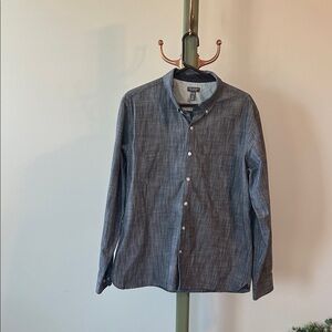 Van Heusen Gray Casual Button-Down Shirt